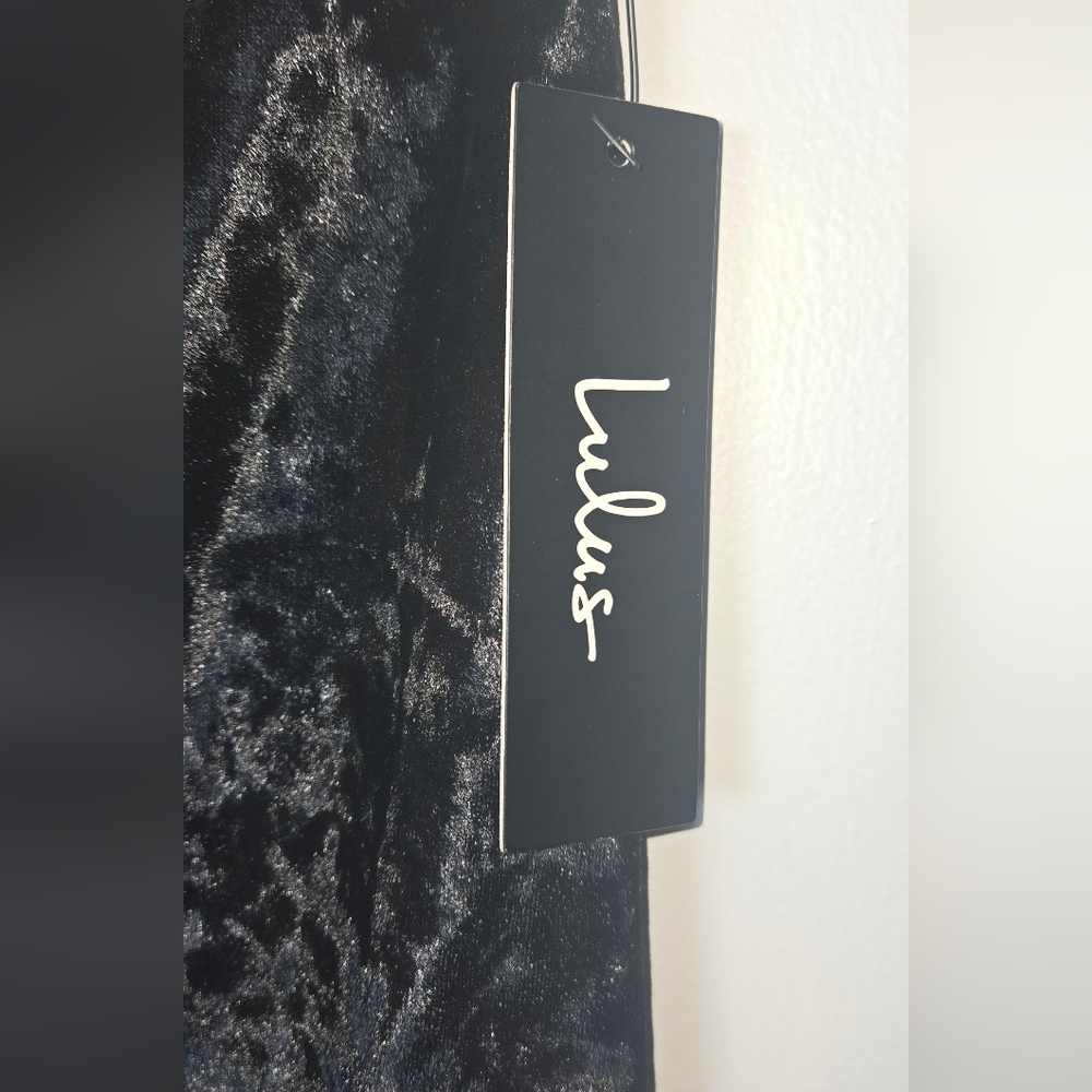 Lulu's Black Velvet Skirt - Picture 7 of 7